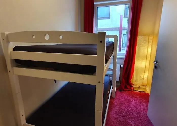 G1r Great Near Hans Albers Platz, Apartment